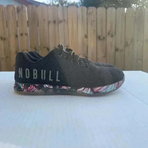 NOBULL | Shoes | Nobull Black Sneakers With Multicolor Sole  display picture 1